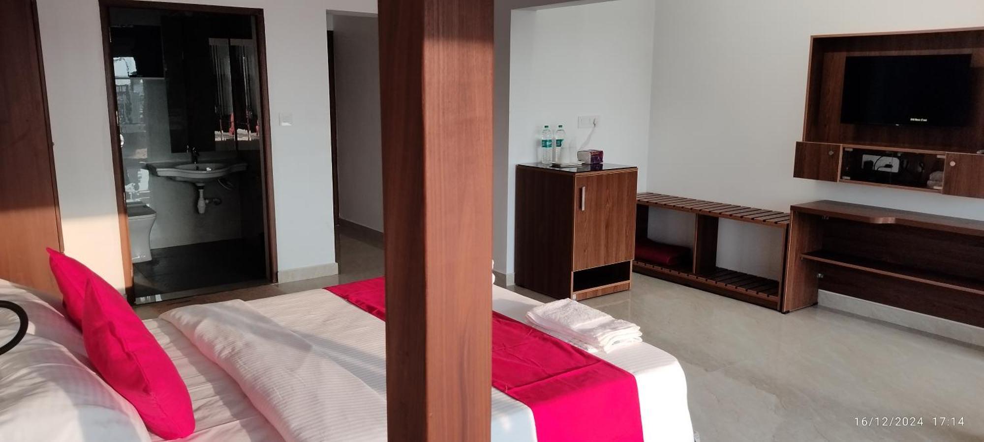 Alleppey Holiday Beach Resort Alappuzha Номер фото